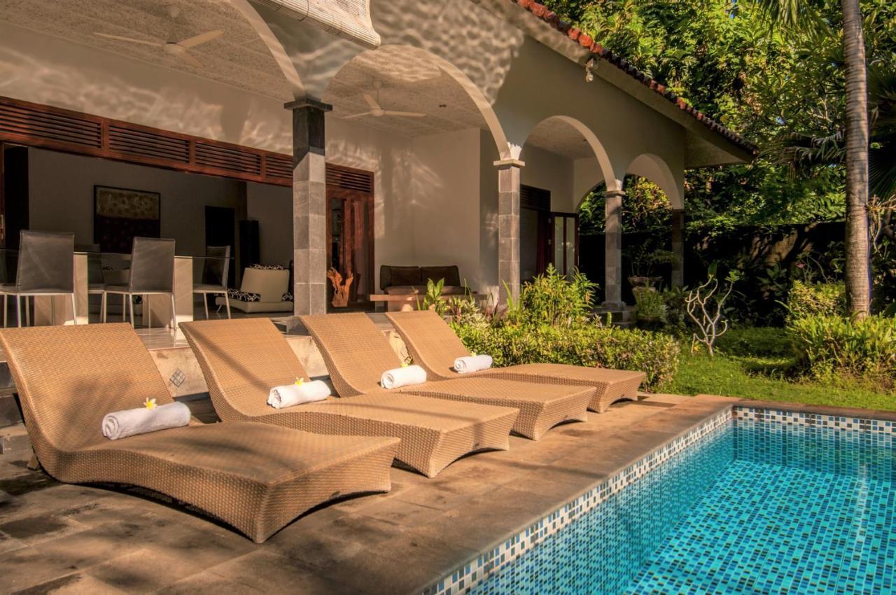 Villa Kelapa Ловина Экстерьер фото